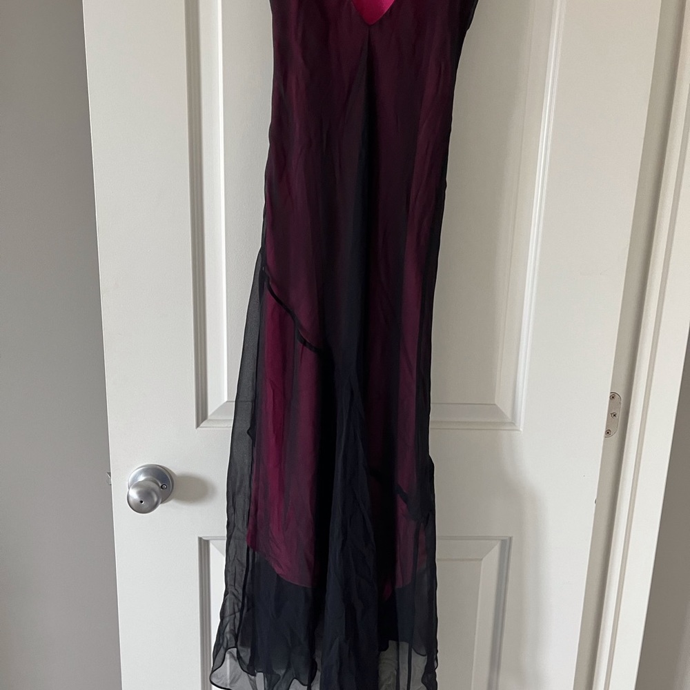 Dress - Picture 4 of 10